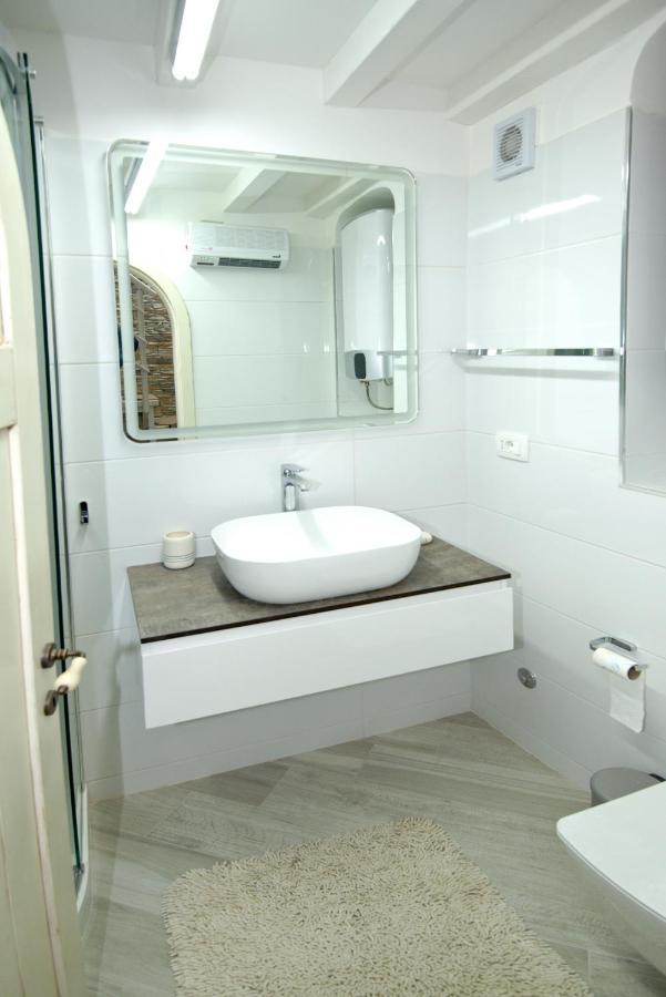 Apartment Sanjin More Antique Baška Kültér fotó