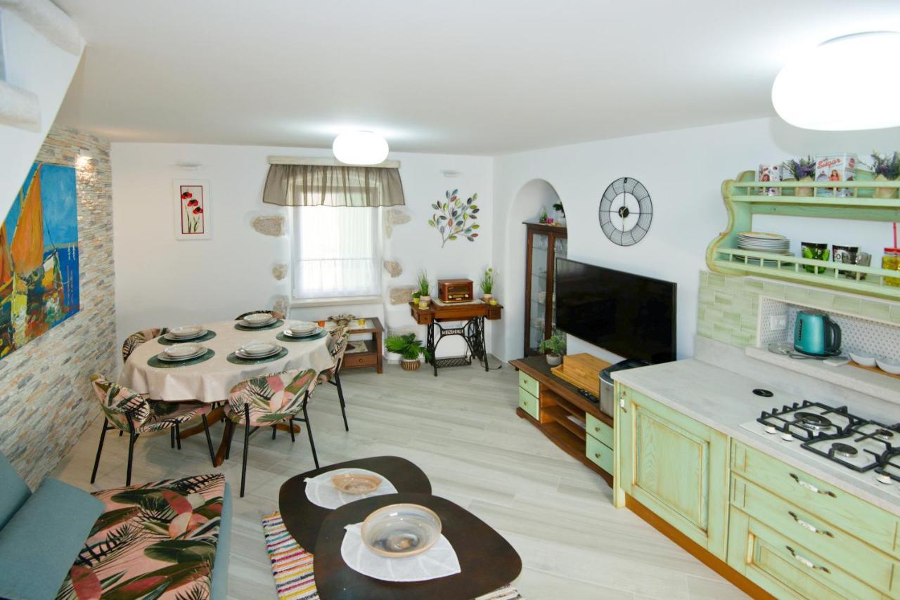 Apartment Sanjin More Antique Baška Kültér fotó